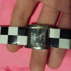 So trendy! Gen z checker pattern vintage dainty feminine watch by 90 iconic mudd